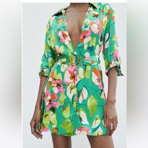 BNWT Zara Floral Green shirt Dress medium